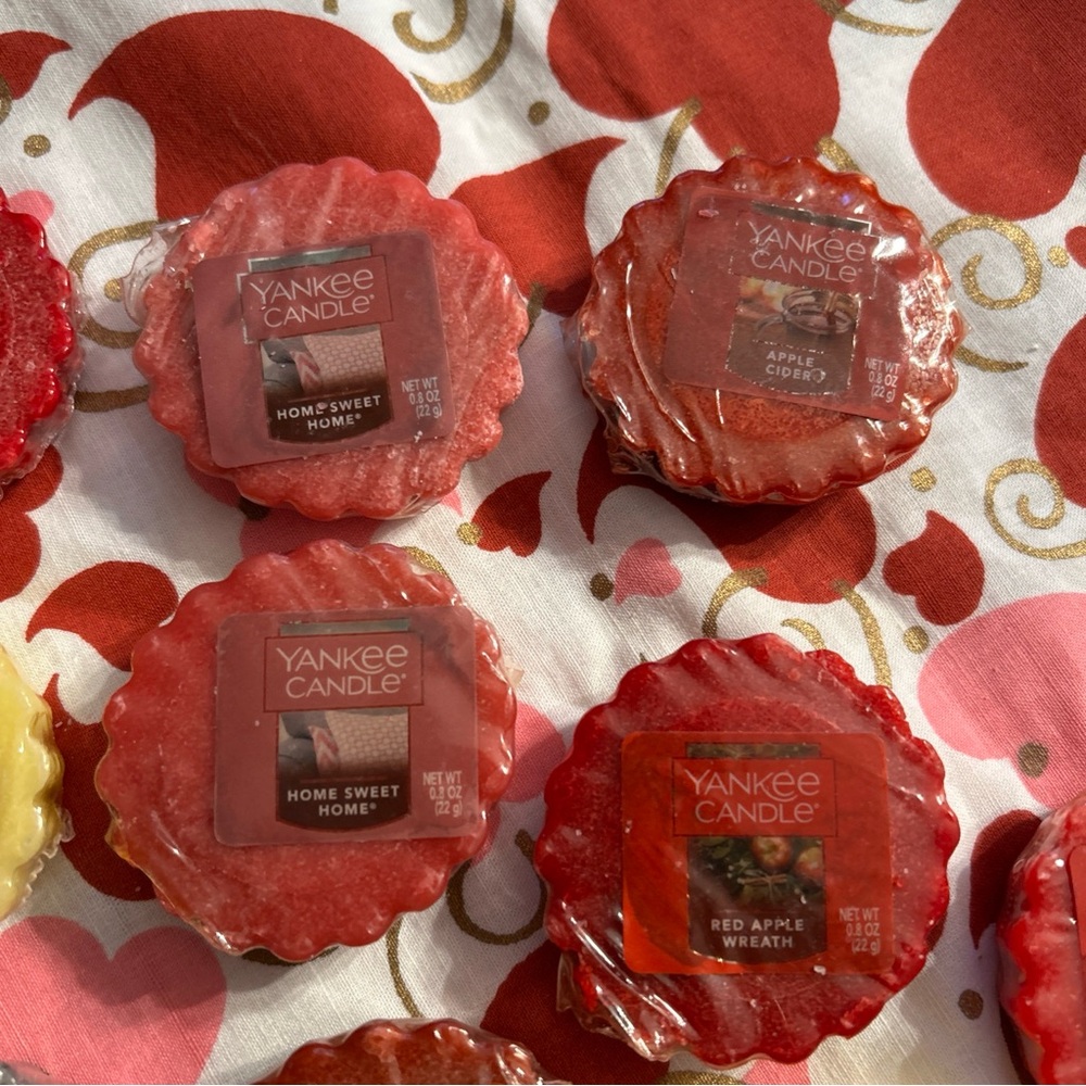 Yankee Candle Tarts various scents Wax Melts Lot Of 17 at .8 oz ea. - Picture 3 of 6